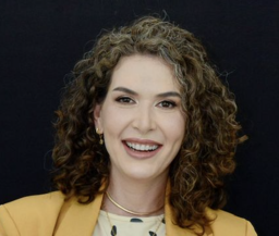 Caroline Nuncio Pinheiro Tormena